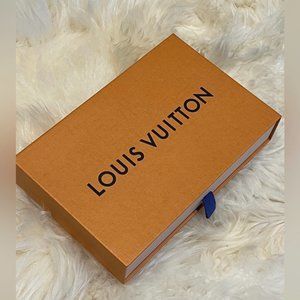 Louis Vuitton Box with ribbon Authentic